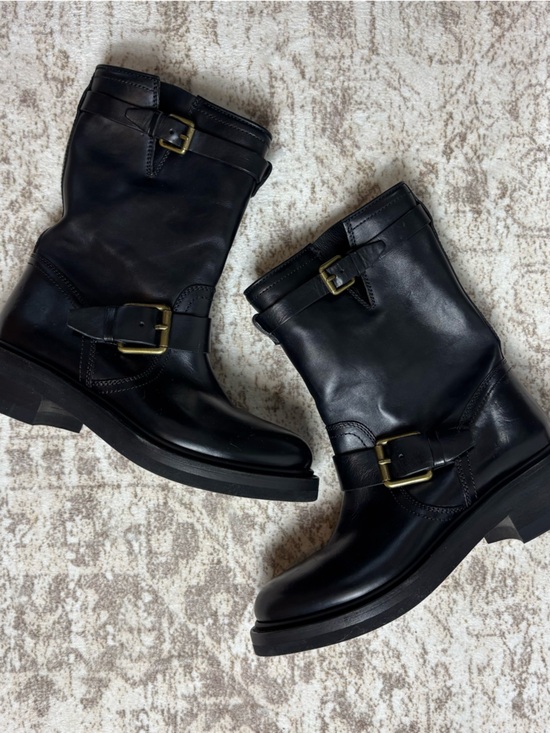 Frye Shoes - Frye Alice Engineered Leather Boot‎ Size 5.5